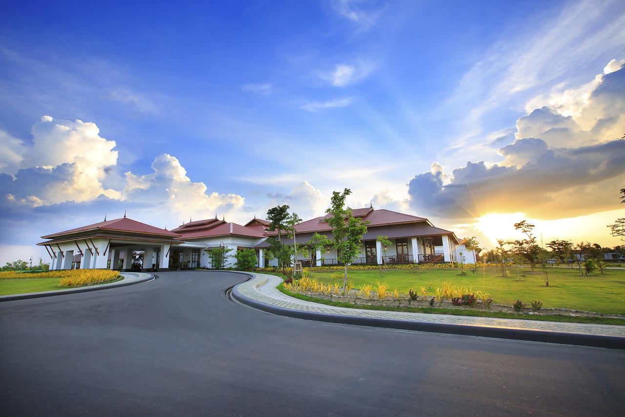 The Lake Garden Hotel Nay Pyi Taw - Mgallery Collection Naypyidaw Ngoại thất bức ảnh